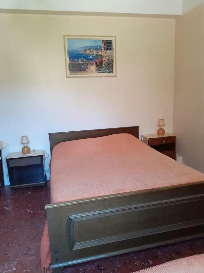 Les Deux Vallees Bed & Breakfast Utelle