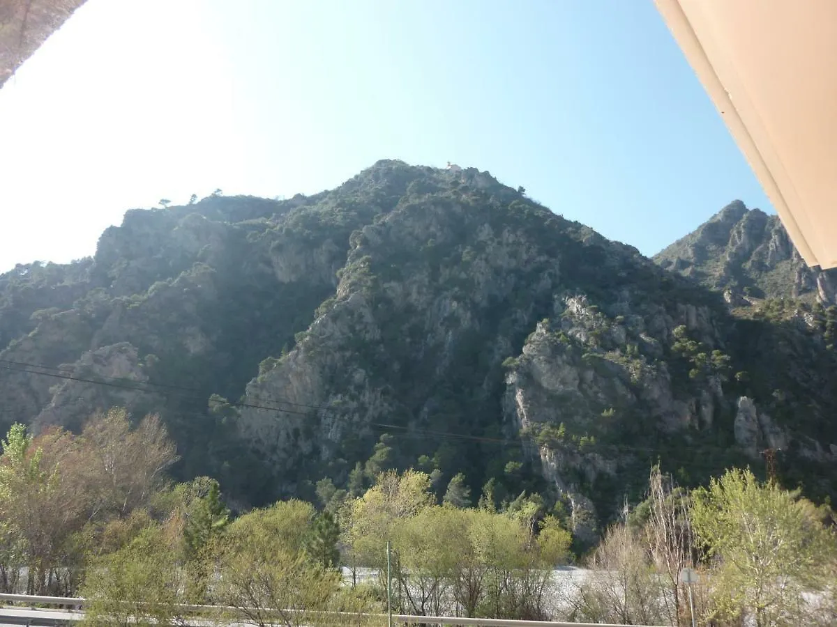 Les Deux Vallees Bed & Breakfast Utelle France